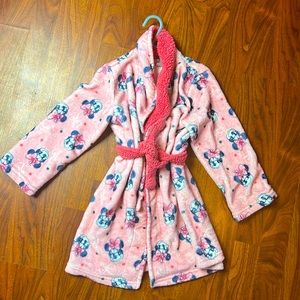 5T Minnie Mouse Robe